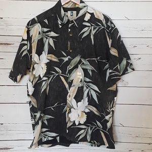Mens Hawaiian shirt size Large, by Kahala